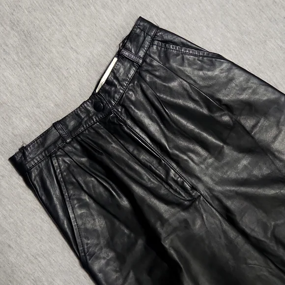 Vintage Cedars Petites High Rise Black Leather Pleated Trousers Tapered Pants - Picture 5 of 15